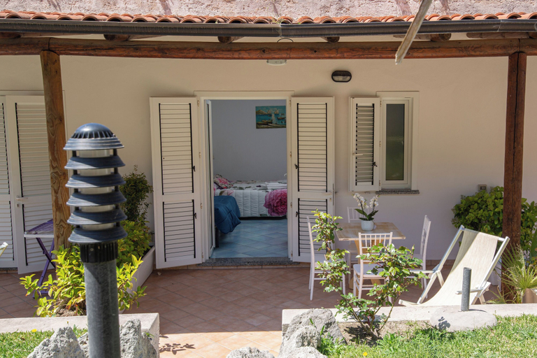 Exterior & Views 2, villa al mare famiglia calise, Napoli