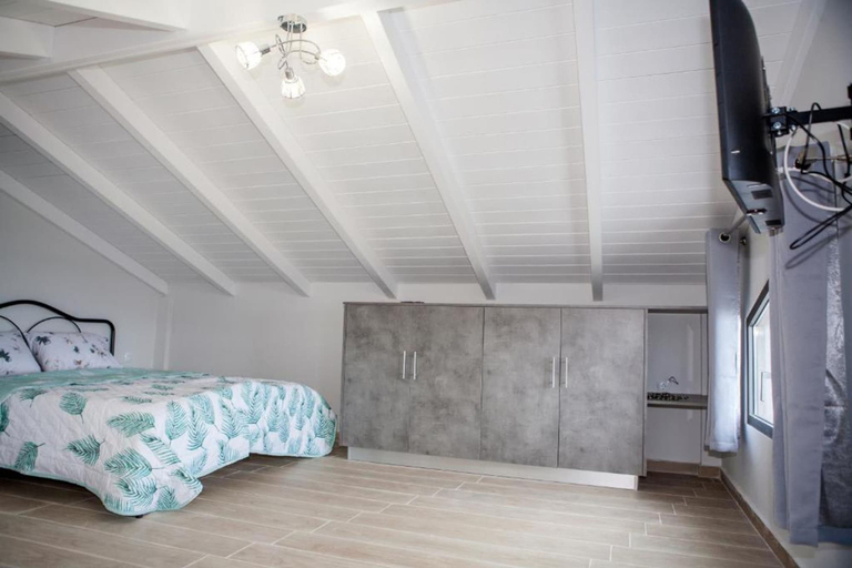 Room 5, Sea View Frini- Lefkada, Ionian Islands