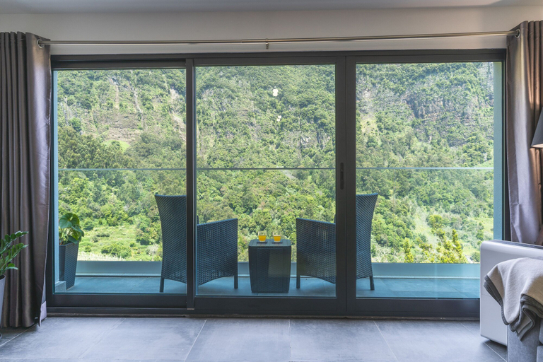 Room 3, Mystic Mountain by Atlantic Holiday, São Vicente