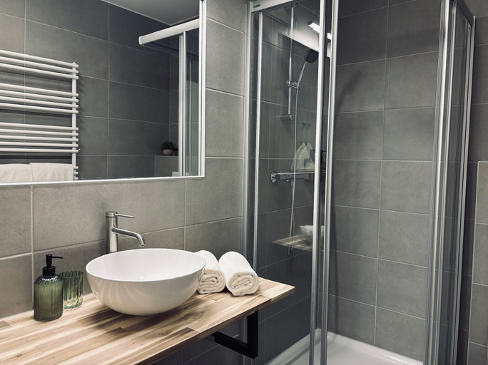 Bathroom 3, Levio Alpine Apartments, Liezen
