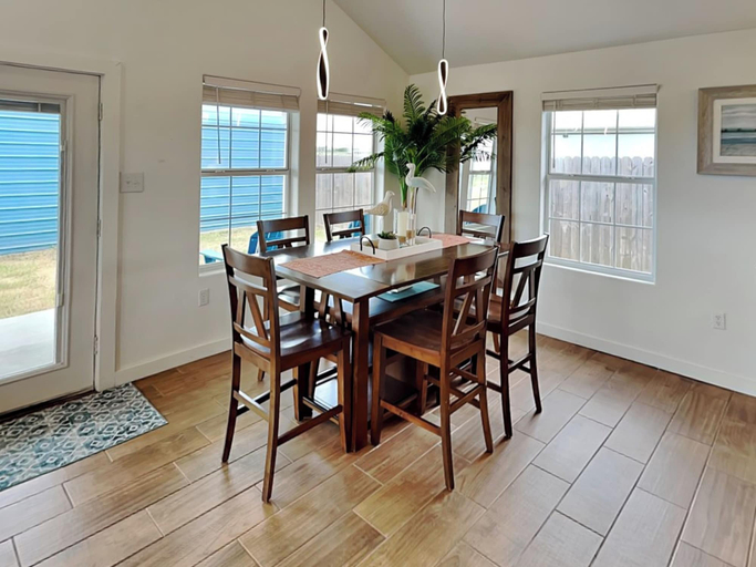 Property amenity 5, Inn at Dolphin Bay by Miss Kitty’s, Aransas