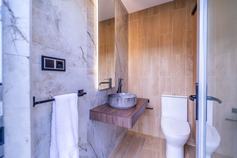 Room 2, Set bal Lisbon Dream Getaway Villa do Sol, Seixal