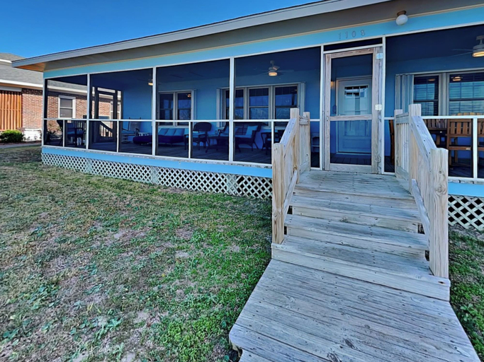 Exterior & Views 2, Whitaker Sea La Vie by Topsail Realty, Pender