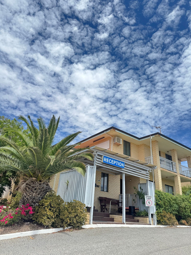 Exterior & Views 2, Oceanview Villas, Geraldton