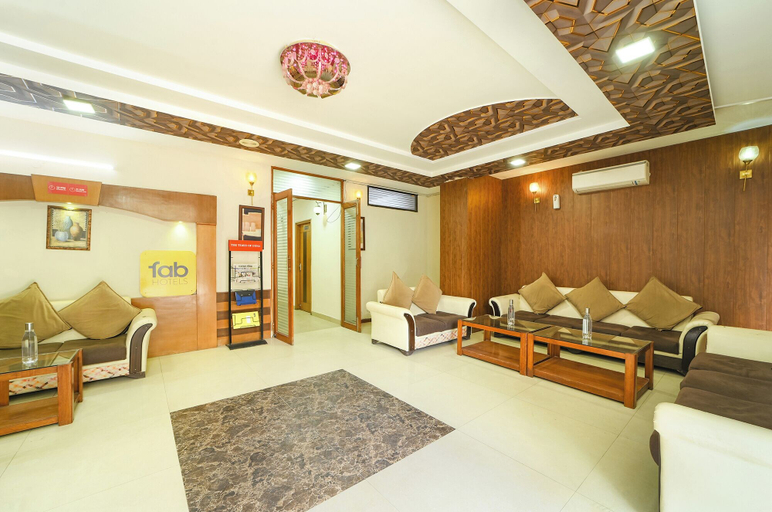Lobby sitting area 3, Fabhotel Prime View, Jaipur