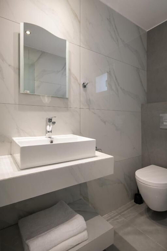 Room 4, Blue Horizon Sarti - Comfy Quad Seaview Getaway, Central Macedonia
