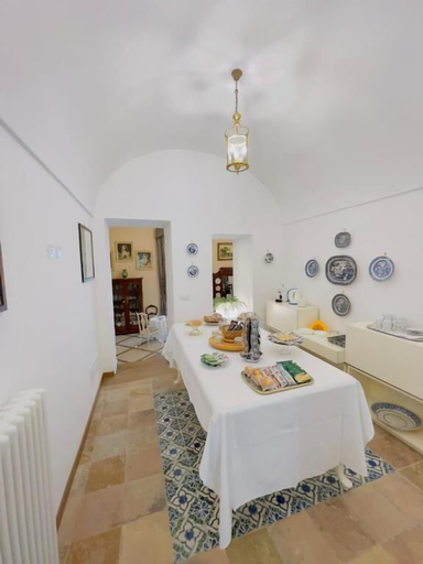 Dining 4, DE VIVO REALTY - COCO'S APARTMENTS, Napoli