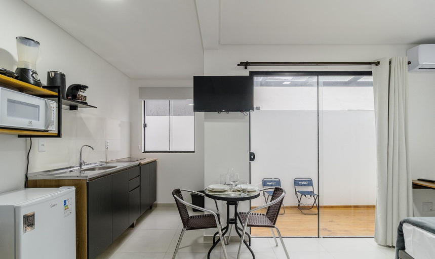 Others 5, Complete Stay by the Sea, Just 10 Meters From the Beach - Aars, Florianopolis