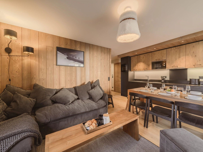 Living room 5, Spacious Alpine Apartment With Jacuzzi, Haute-Savoie