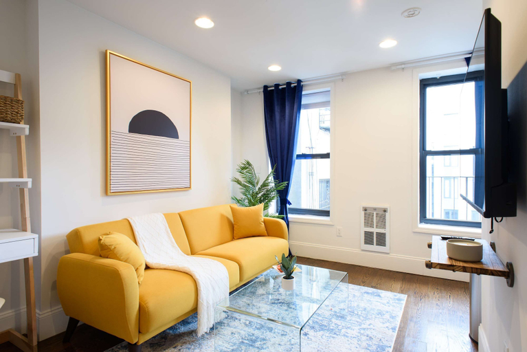 Room 1, 69-5a Modern Lower East Side 1BR Apt, New York