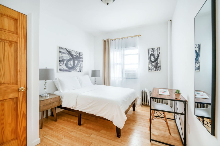 Room 2, 102-1a Best Value 2BR Apt Near Central Park, New York