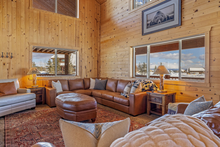 Interior 4, Liberty Lodge, Fremont