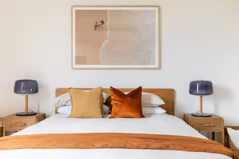 Room 3, The Luxe Seabreeze Heated Pool Spa Cinema, Melbourne