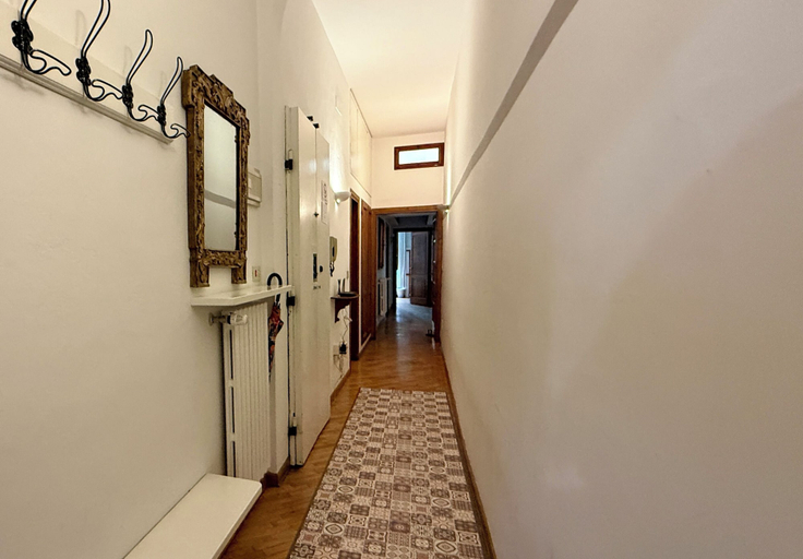 Room 2, Zanobi 75 in Firenze, Florence