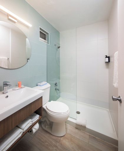 Bathroom 5, Deja Resort All Inclusive