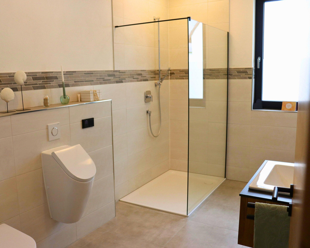 Bathroom 5, Eifel Finca With Whirlpool and Garden Lounge, Vulkaneifel