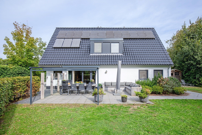 Exterior 4, Lovely villa on the edge of the forest, Texel