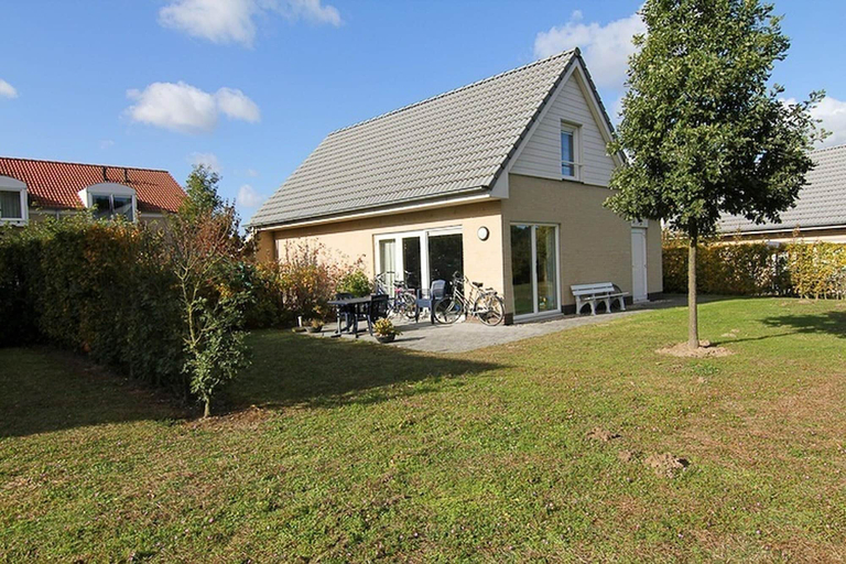 Exterior 2, Charming forest house surrounded by a garden, Heel