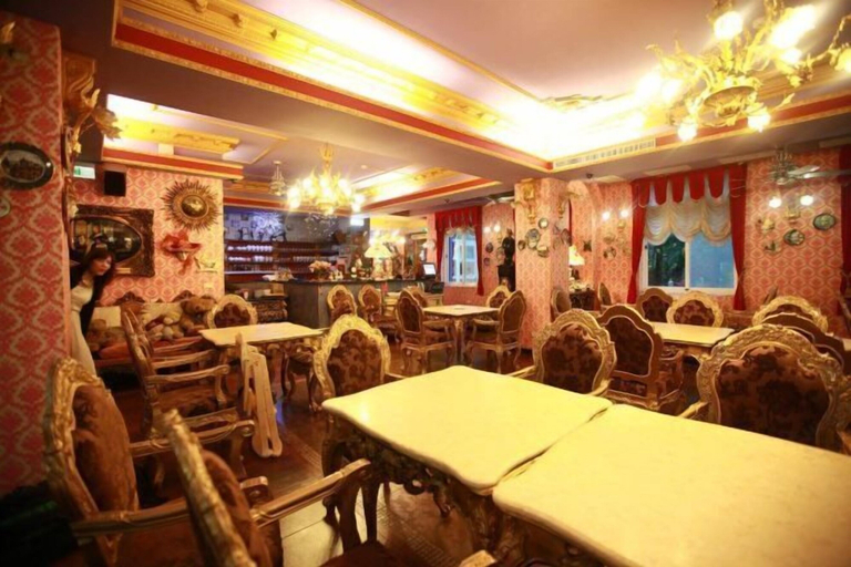 Food & Drinks, Victoria Castel, Nantou