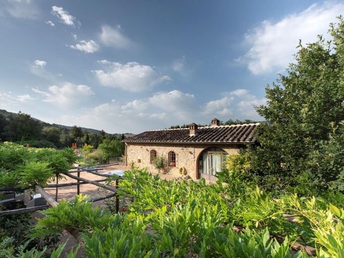 Others 5, Apartment in Chianti With Pool ID 452, Siena