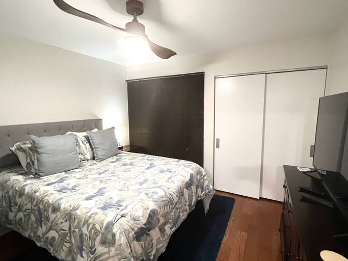 Interior 5, 1622 Live oak Park, Charleston