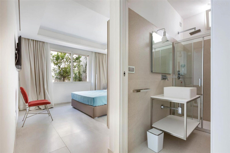 Room 5, 2083 Villa Gea in Matino, Lecce