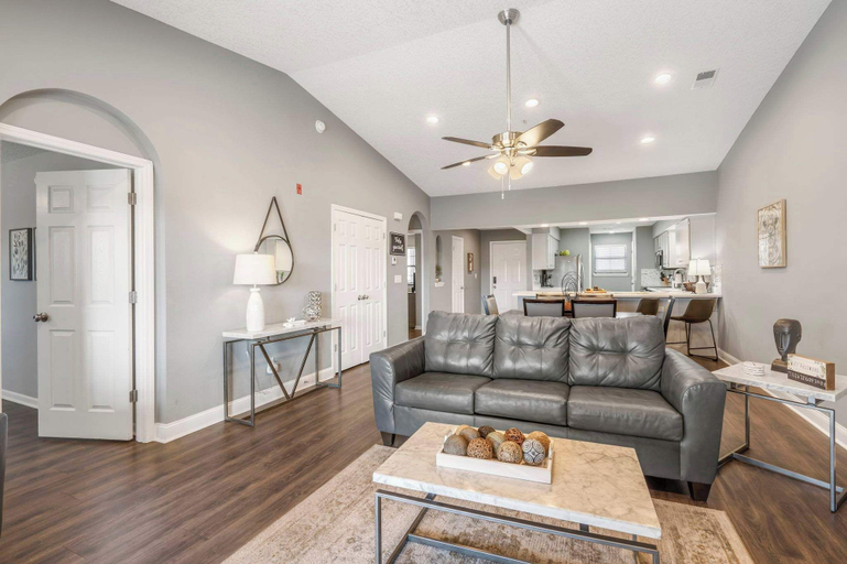 Living area 5, Great Escape I - Private Balcony and Beautiful Views, Taney