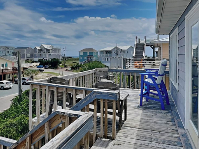 Primary image, Hoff 1 by Topsail Realty, Pender