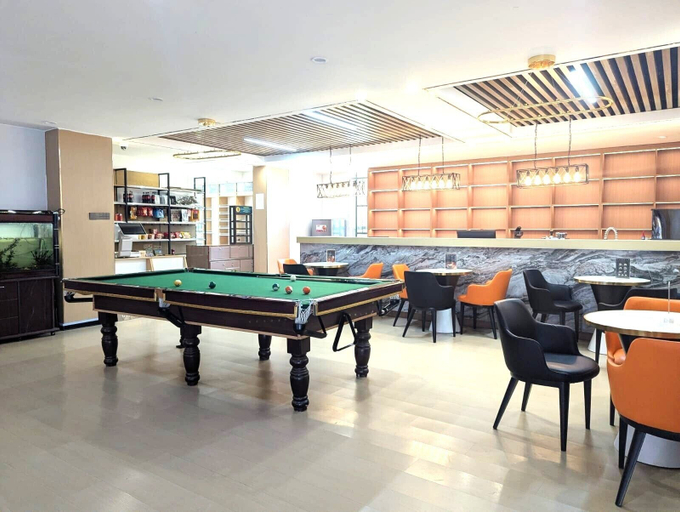 Food & Drinks 5, Rose Garden Apartments, Dagoretti North