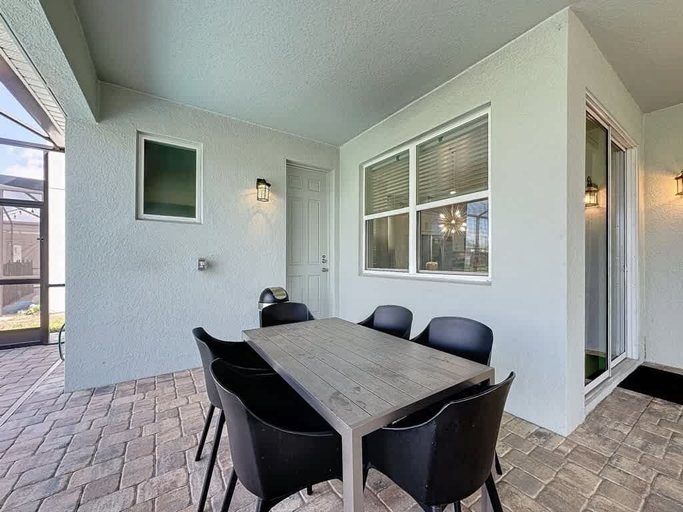Room 5, 6Bd Villa w Spa Star Wars Cinema Gameroom 2088, Osceola
