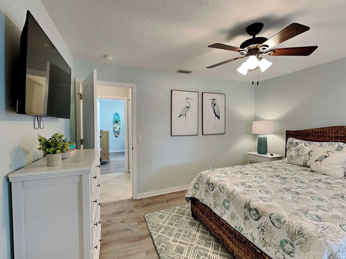 Bedroom 3, Endless Summer by Distinctive Beach Rentals, Flagler