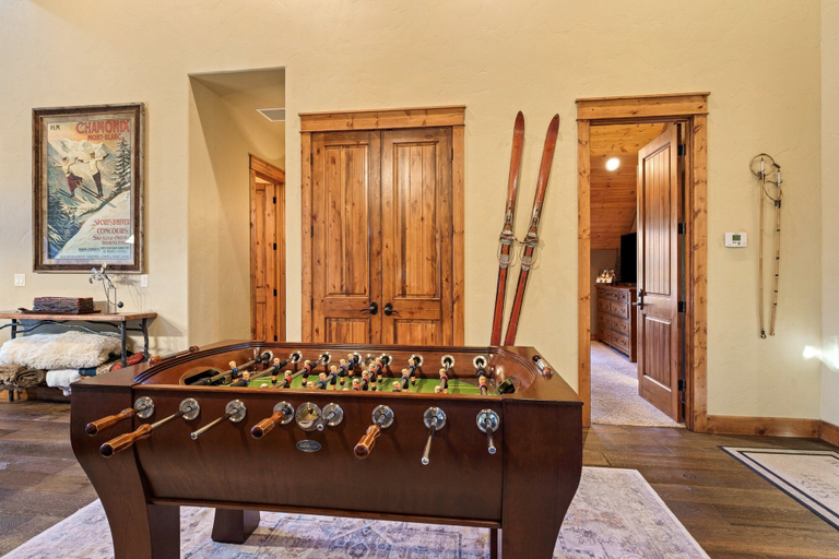 Game room 4, Deschutes Reserve 4 Bedroom Home, Deschutes