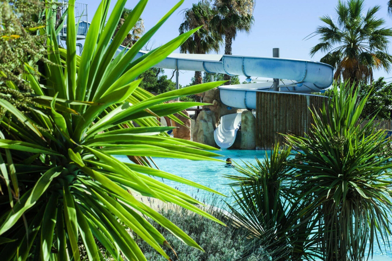 Pool 3, Vias Caravan Park Camping for 6, Hérault