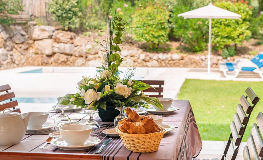 Interior detail 4, Elegant Villa in Fayence, Var