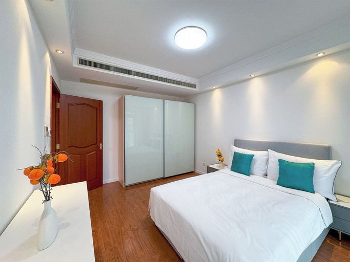 Room 3, Tyms 3BR 2BA Apt Gubei Fully Furnished, Shanghai