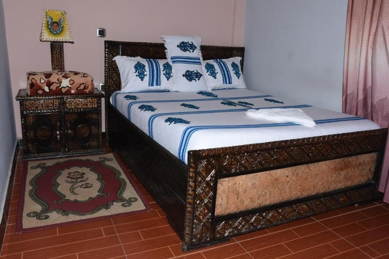 Room 2, BLUE NILE HOTEL, Semen Wello