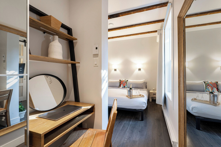 Bedroom 3, Le Plateau Lofts  Hotel, Montréal
