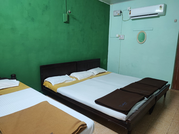 Room 4, Wild Flower Homestay, Uttara Kannada