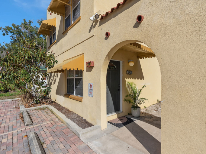 Room 2, Super Boho- At Lake Toho s Water Sleeps 6, Osceola