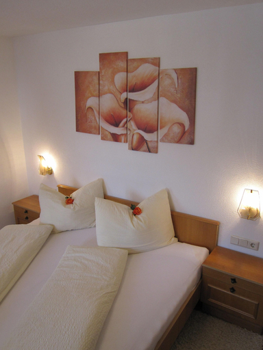 Room 2, Apartment in Kappl Including Silvretta Card, Landeck