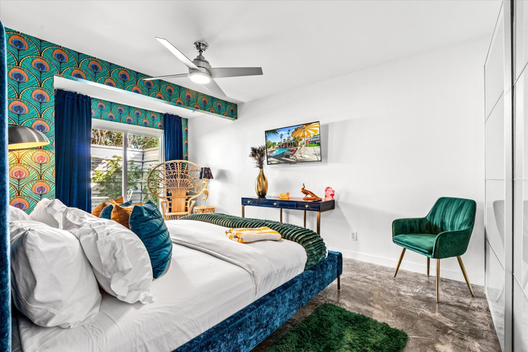 Bedroom 2, Birdcage Palm Springs, Riverside
