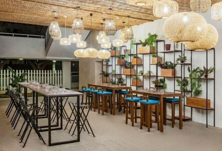 Food & Drinks 5, Innside Alcudia, Baleares