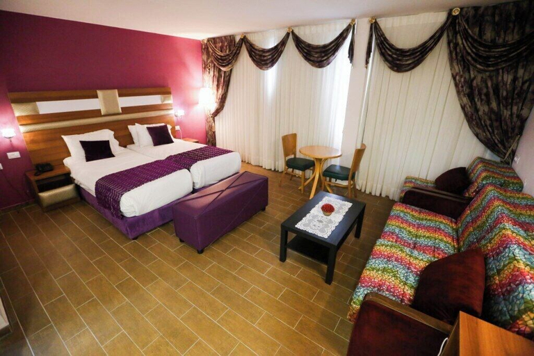 Bedroom 3, Kinorot Hotel - kosher Le'mehadrin