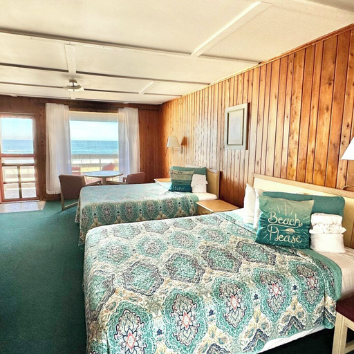 Property grounds, Sea Foam Motel, Dare