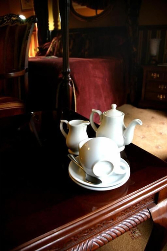 Food & Drinks 5, Ty Newydd Country Hotel, Rhondda, Cynon, Taff