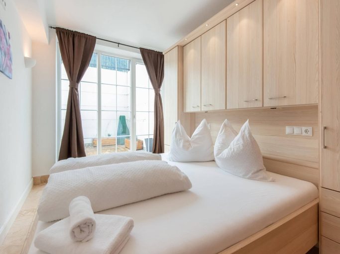 Room 3, Apartment Zwieselstein Near Ski Slopes, Imst