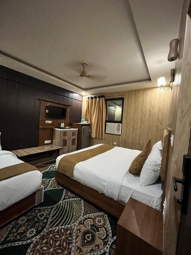 Bedroom 2, Tulsi Garden - Near Prem Mandir Vrindavan, Mathura
