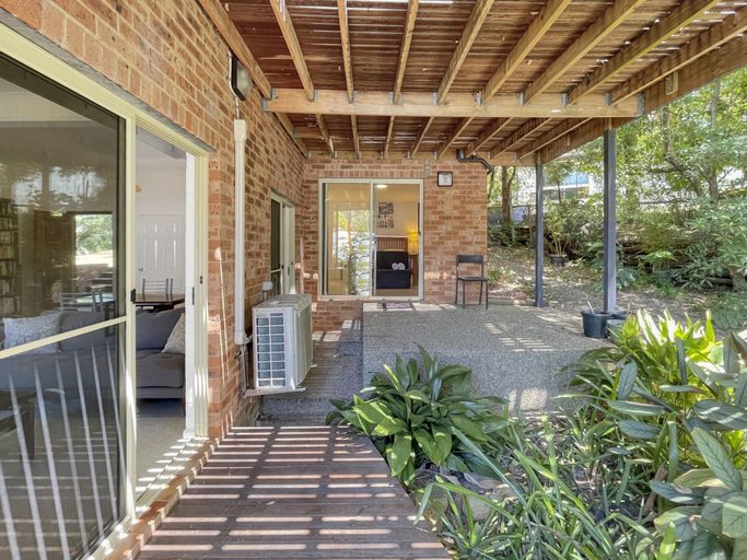 Interior detail, Relaxing 3-bedroom Retreat With Outdoor Seating, Eurobodalla