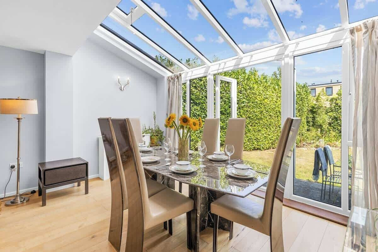 Room 3, 3-bed Greenhithe Retreat Garden Near Bluewater, Kent