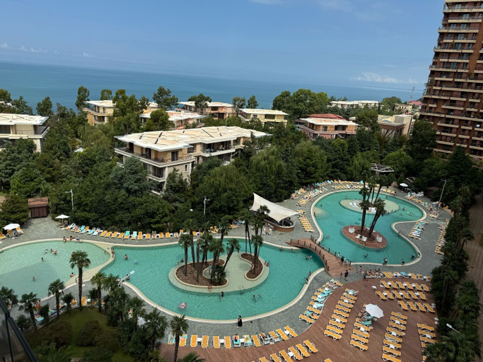 Others 4, DREAMLAND OASIS, Kobuleti